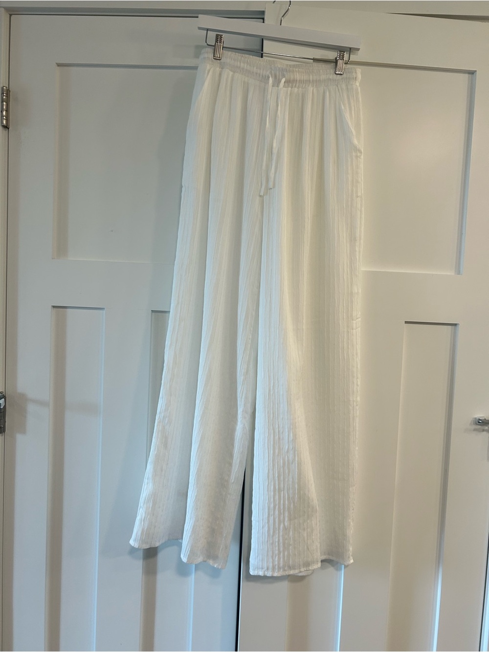 Flowy White Wide-Leg Drawstring Pants